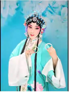  �����ϷԺ4��12�գ��糡�����硶�����ˡ����⼪��ϵ��չ��